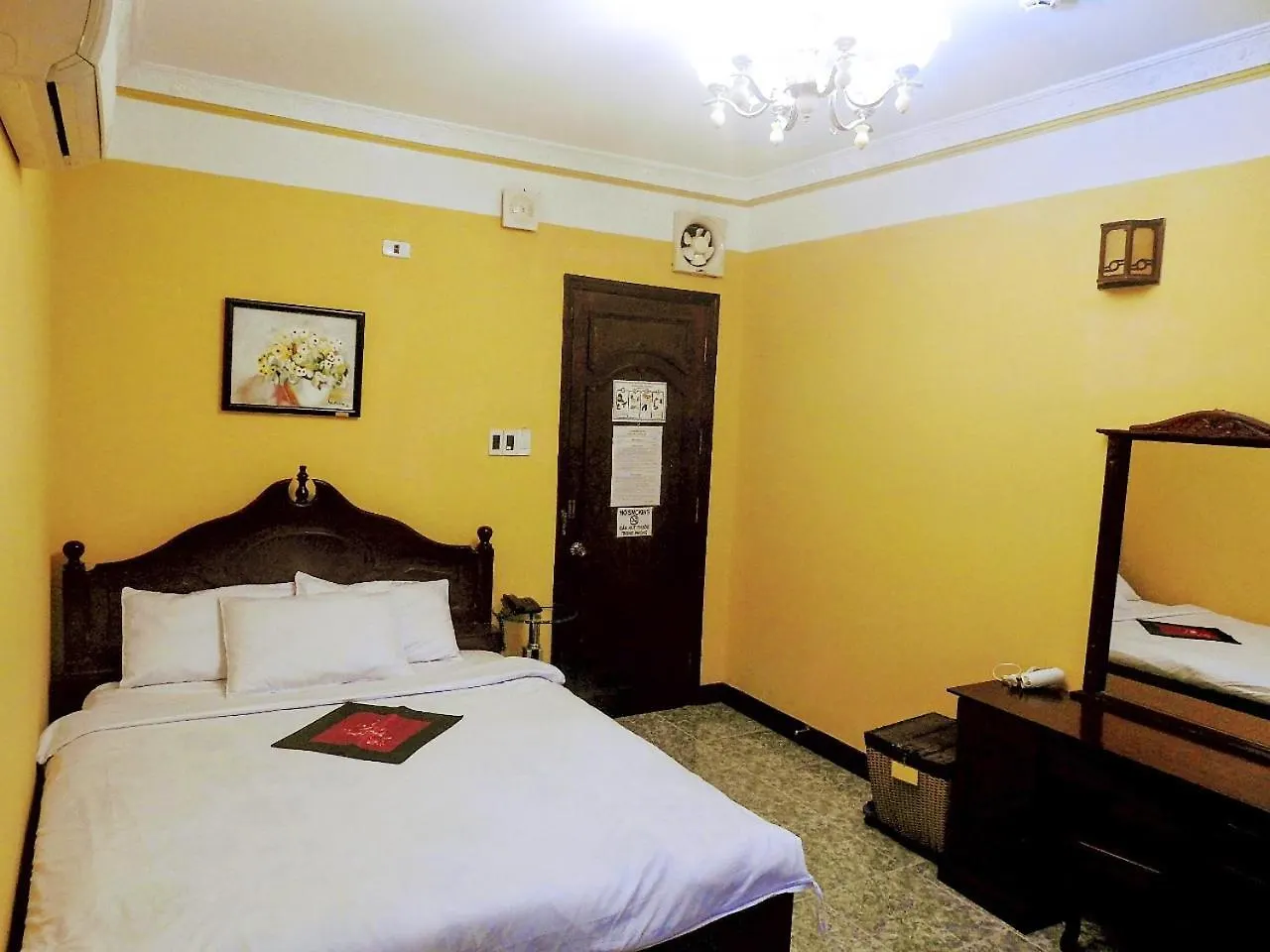 La Suisse Hotel Nha Trang 2*,  Vietnam
